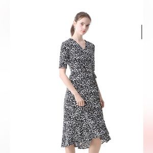 List Floral Wrap Dress (New)